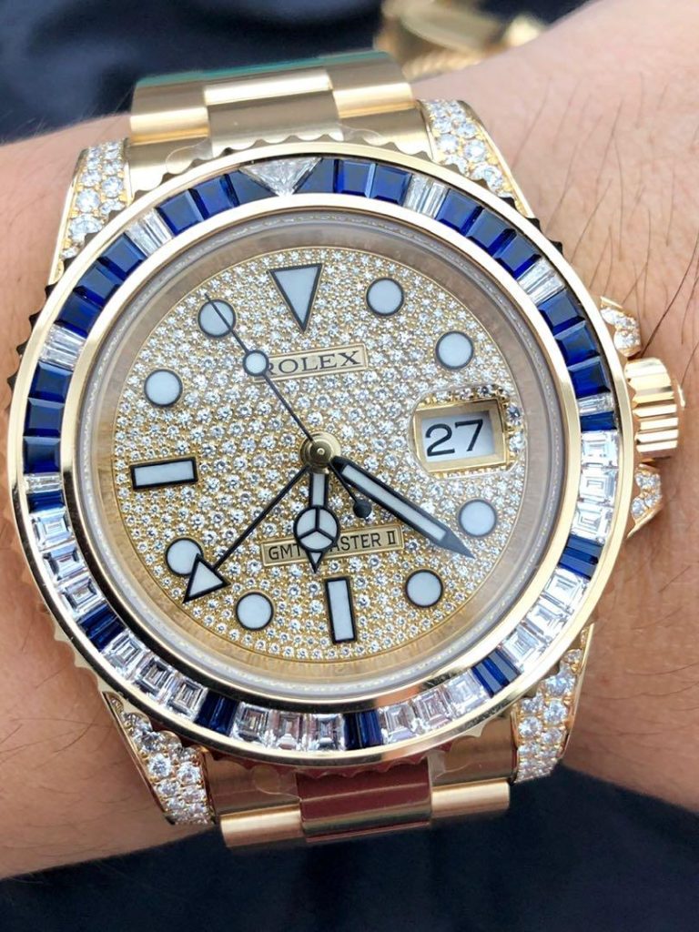 Experience Luxury and Precision with the Rolex GMT Master Men's 116759SA-78209 40mm Watch